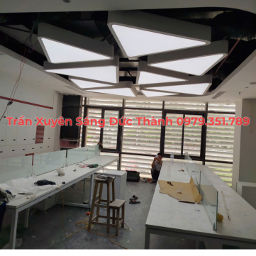 Tấm trần xuyên sáng Barrisol