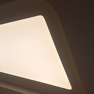 Mẫu Trần Trắng Xuyên Sáng Cho Ngân Hàng ( New )