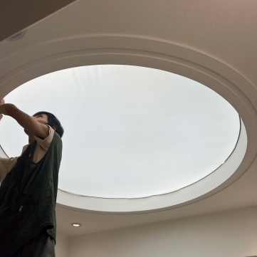 Mẫu Trần Trắng Xuyên Sáng Nha Khoa