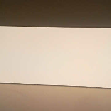 Mẫu Trần Trắng Xuyên Sáng Phòng Mạch