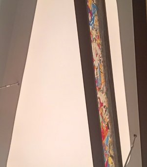 Mẫu Trần Trắng Xuyên Sáng Cho Ngân Hàng