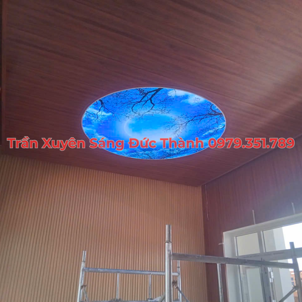 Mẫu thiết kế trần xuyên sáng độc đáo cho không gian sống không chỉ là một lựa chọn thẩm mỹ, mà còn là giải pháp tối ưu cách tạo ánh sáng, tăng cảm giác rộng rãi và nâng cấp trải nghiệm sinh hoạt hằng ngày.