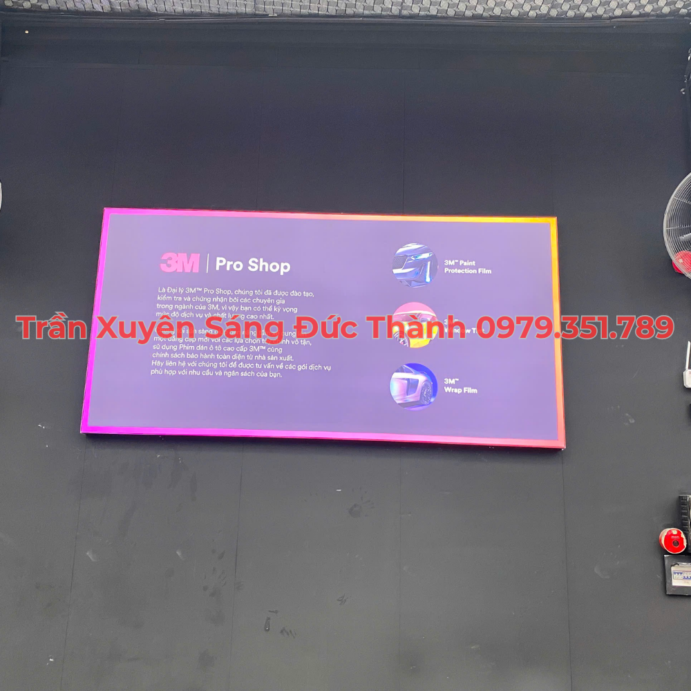 Hoàn thiện bề mặt và lắp đặt mặt hộp đèn