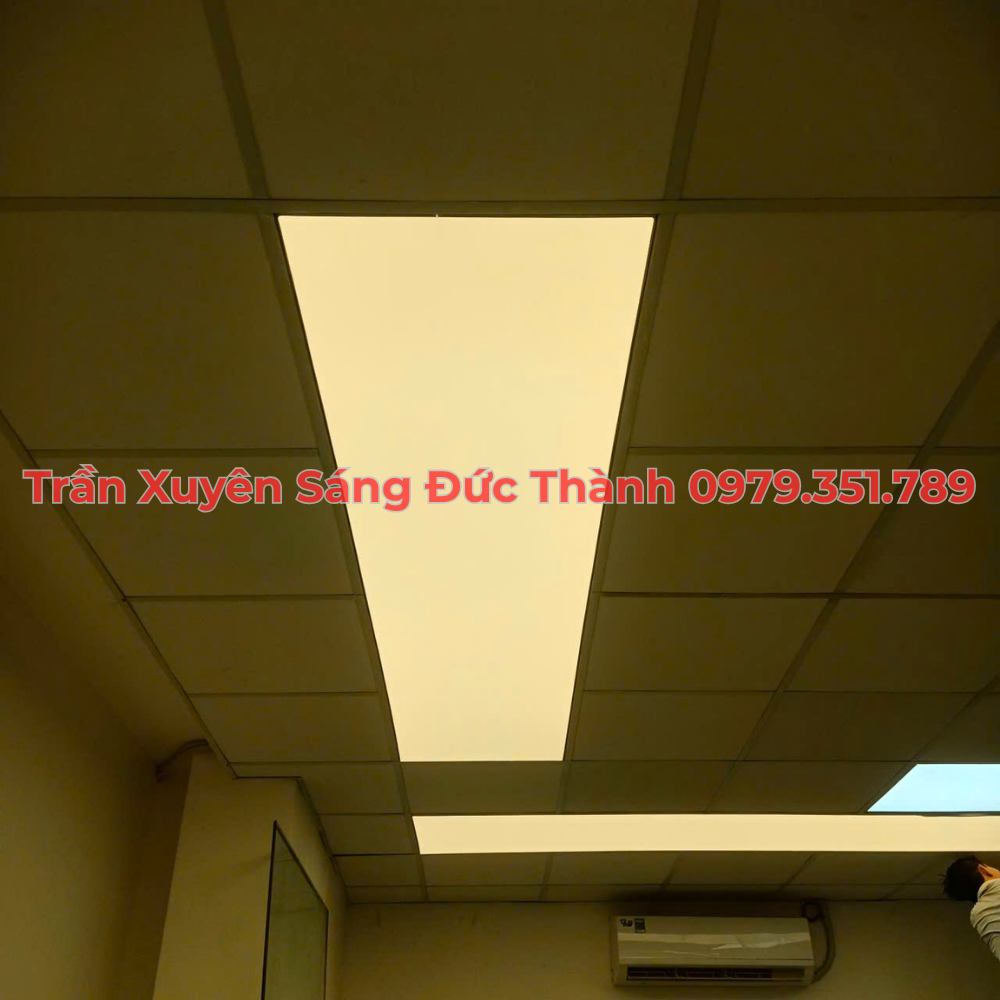 Thiết Kế Trần Xuyên Sáng Studio Chuẩn Mực